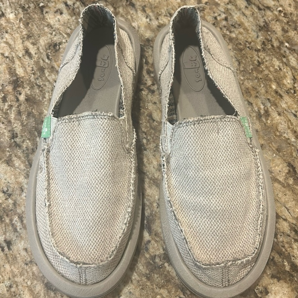 Sanuk slip on shoes